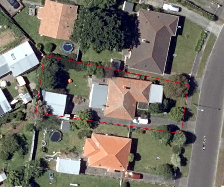 33 Andrew Avenue Roslyn_18