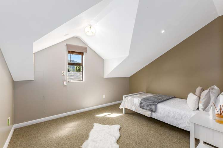 4 Oxford Crescent Ebdentown_13