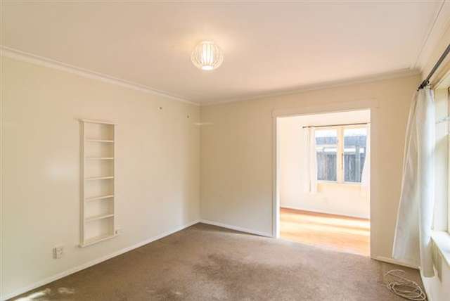 1 Karamu Street Eastbourne_2