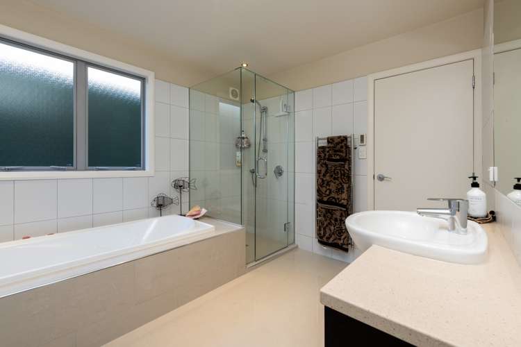 52 Seacliffe Avenue Belmont_24