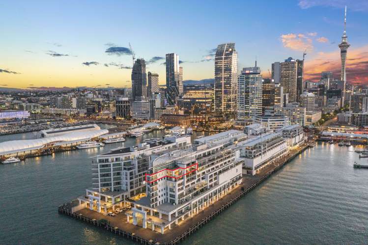 61/143 Quay Street Auckland Central_3