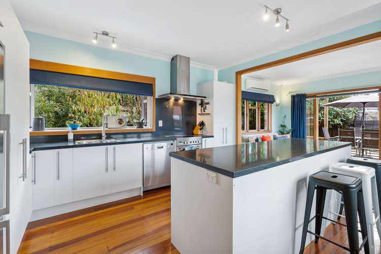 15 Beach Road Pahurehure_7