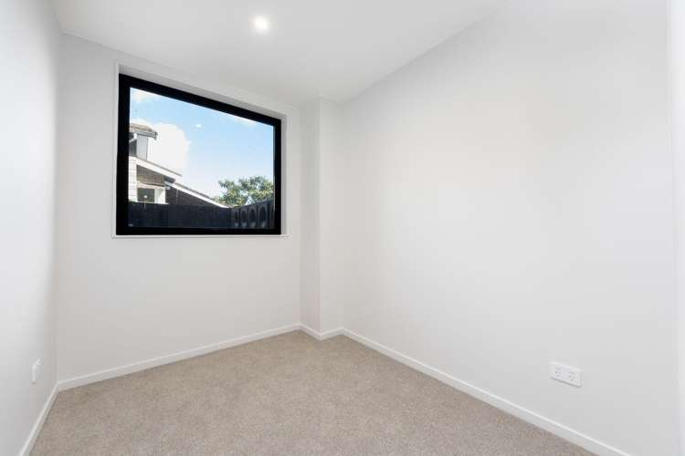 2/130 Rosebank Road Avondale_6