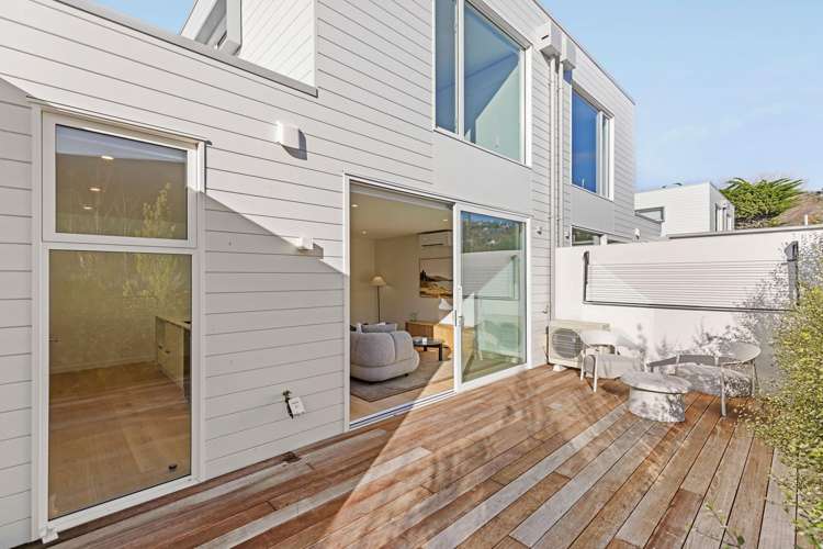 196 Main Road Redcliffs_17