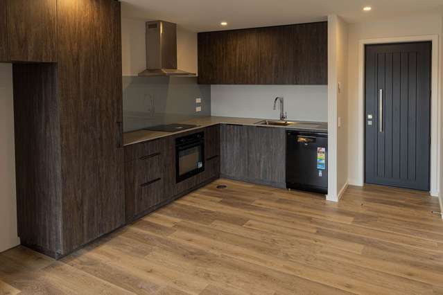 A/1 Hill Tops Way Stoke_3