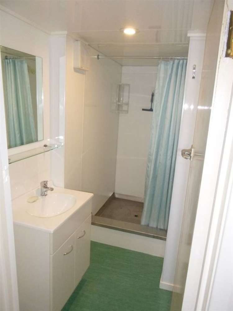 16 Picton Avenue Newtown_8