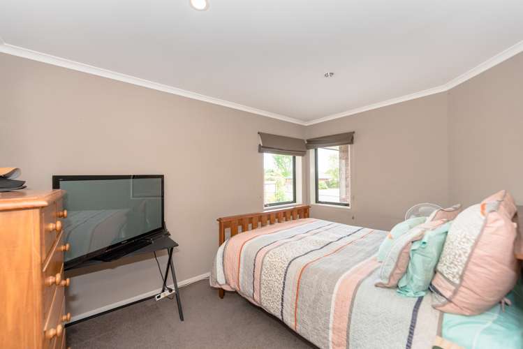 24 Waipuna Place Rototuna_11