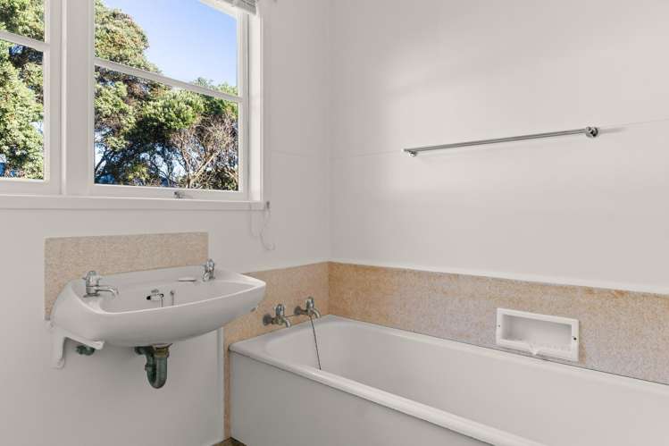 113 Wairere Road Wainui_21