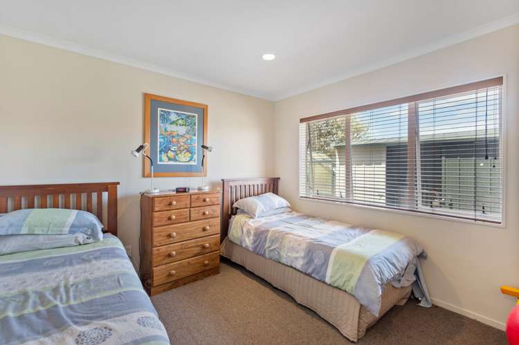 62 Ayrshire Drive Grandview Heights_10