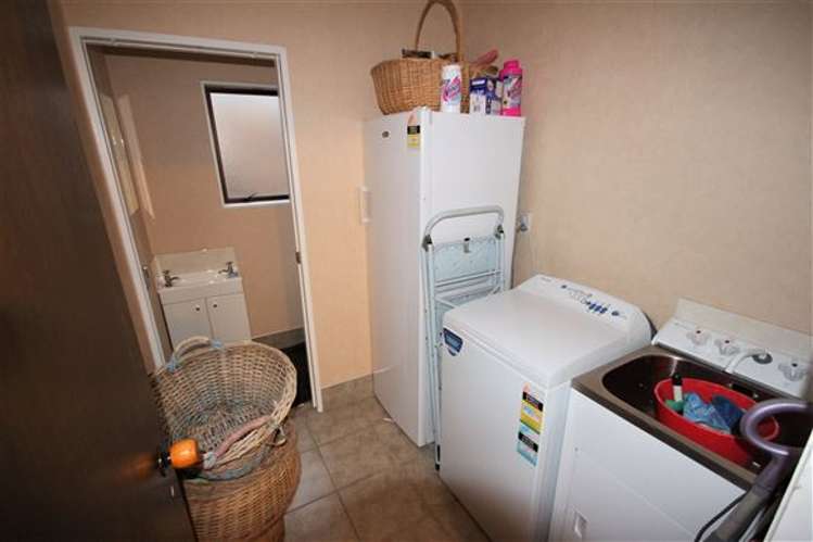 126 Weka Street Whangamata_11