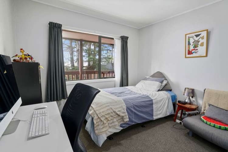 15a Withers Road Glen Eden_7