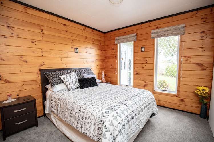 545 State Highway 25 Waitakaruru_17