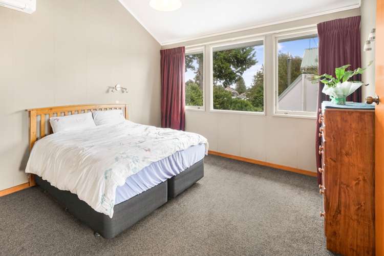 22 Chedworth Avenue Chedworth_16