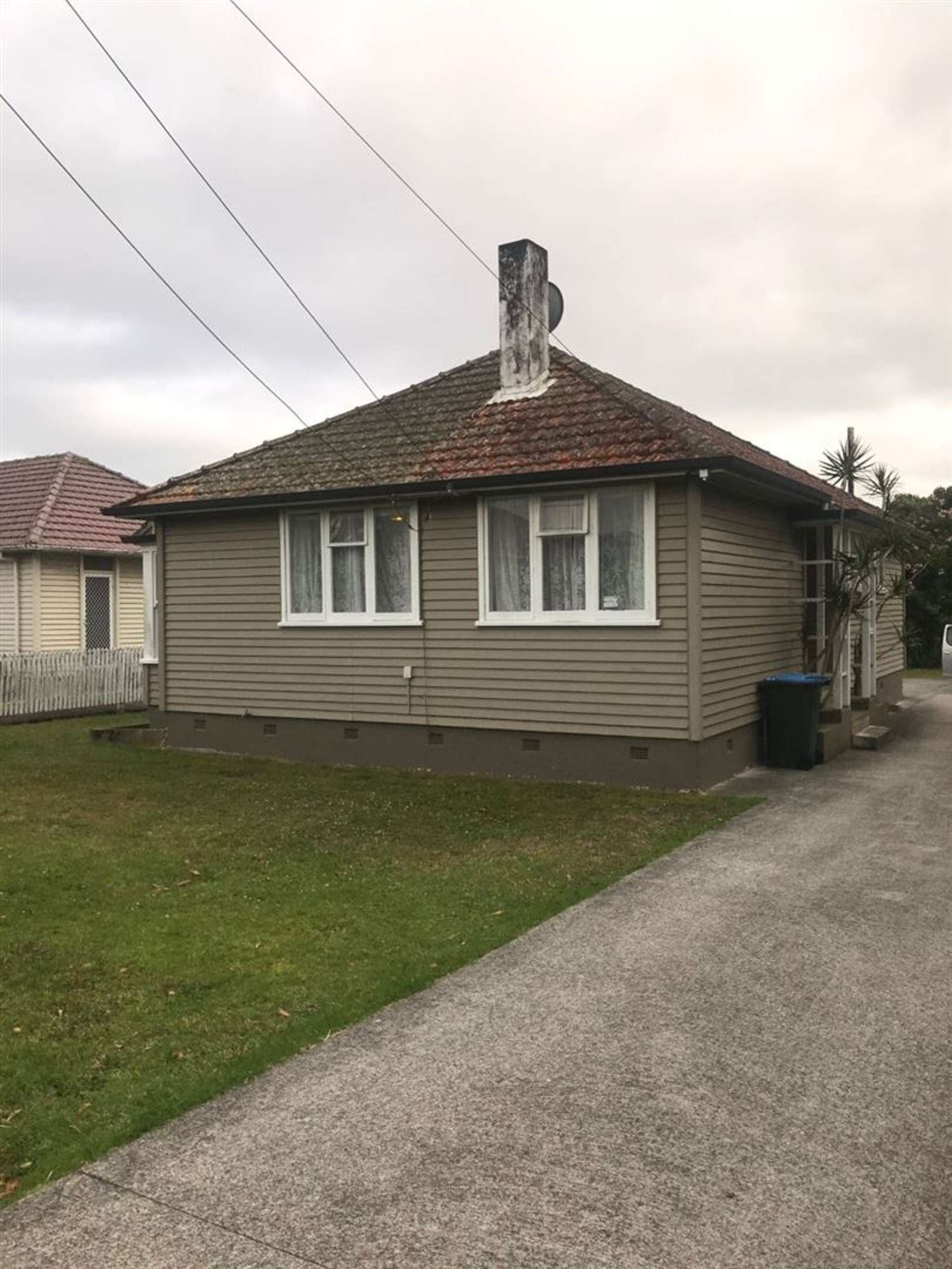 5 Denny Avenue Mount Roskill_0