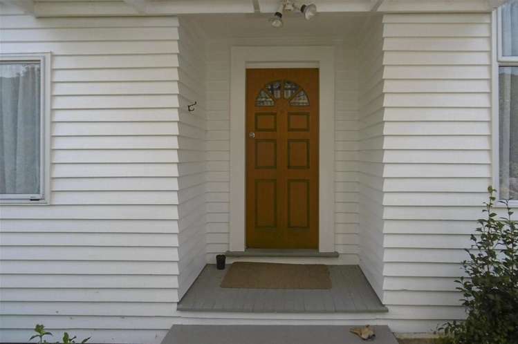 86 Waikawa Road Picton_12