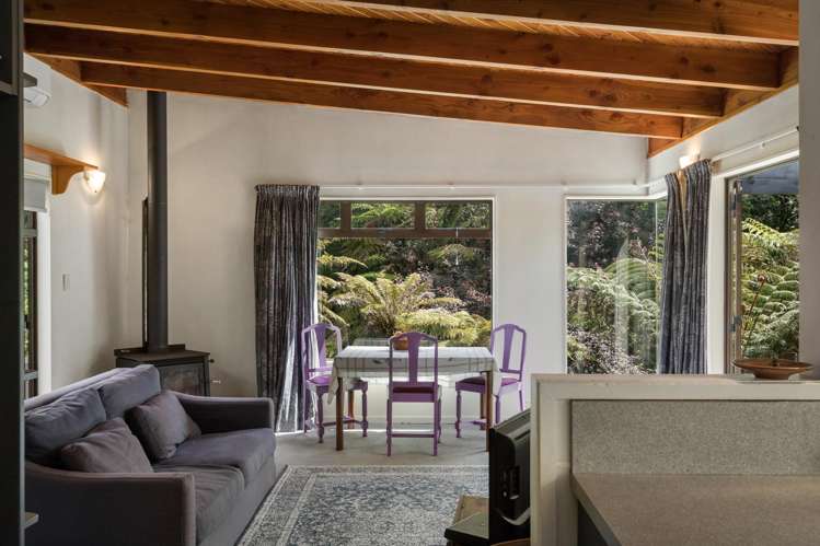 60 Victoria Street Waikino_3