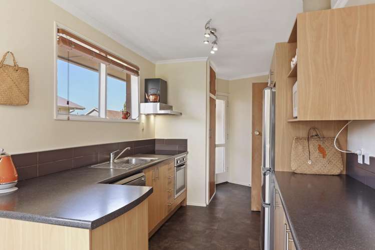 6 Birdling Place Halswell_1