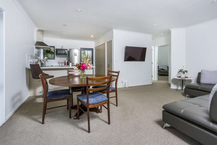 12 Serrata Place Browns Bay_15