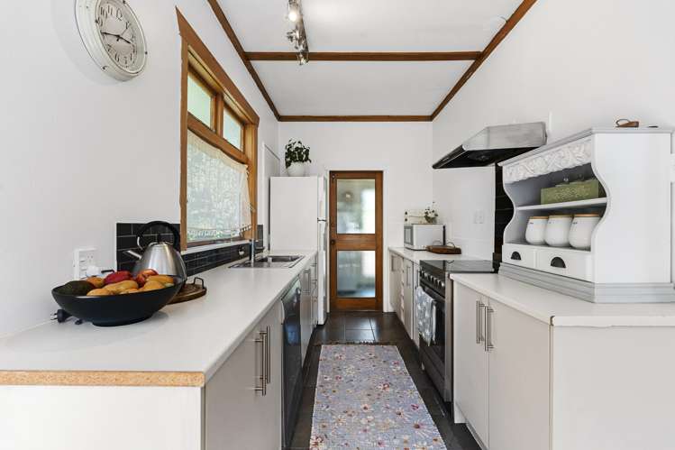 15a Sycamore Grove Lower Vogeltown_7