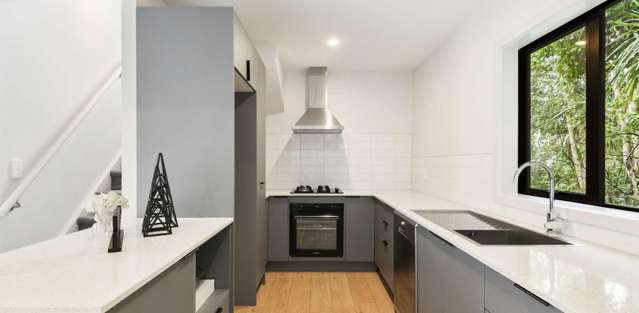 7/29A St Stephens Ave 1761_4