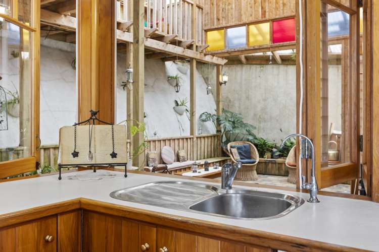 22 Peace Avenue Moturoa_16