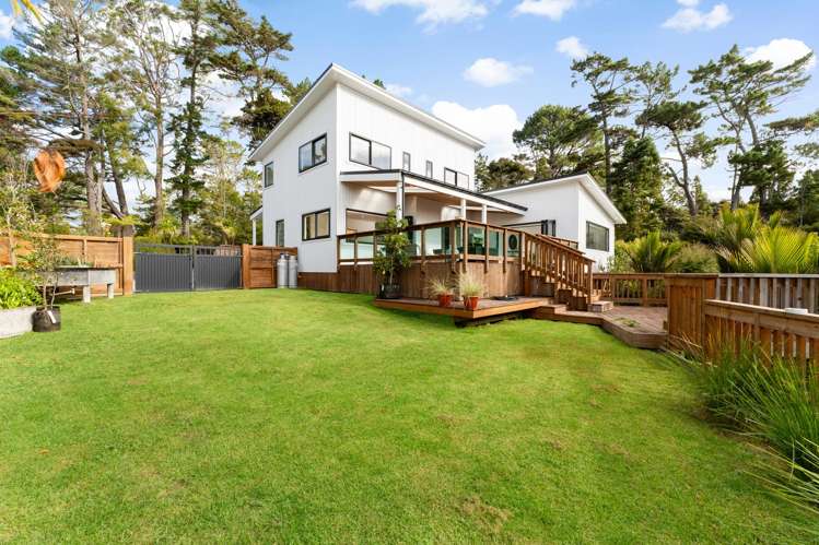 12 Sunnyvale Road Waitakere_21