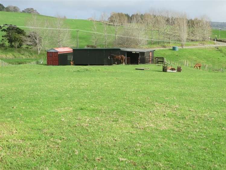 278 Mountain Road Maungaturoto_16