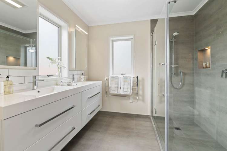 13a Riverside Road Orewa_18