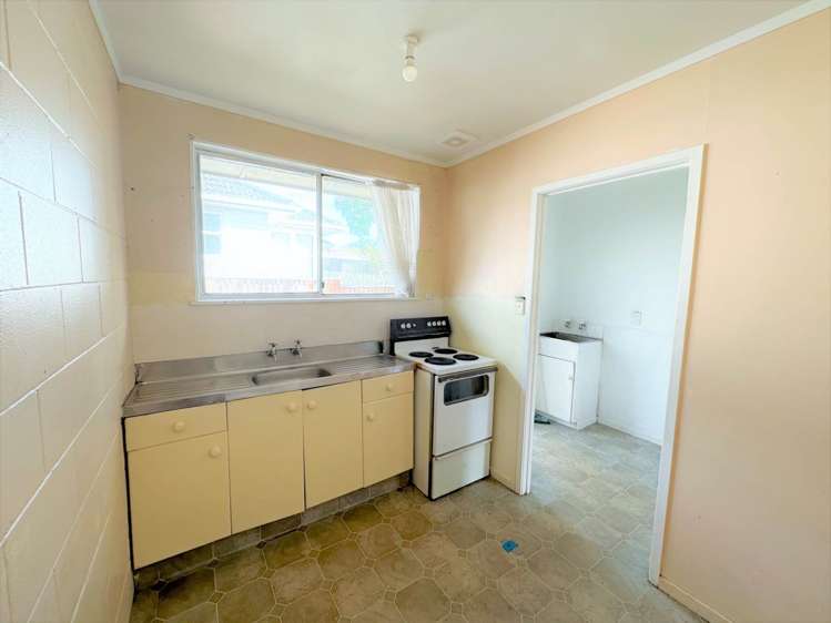 1/76 Portage Road New Lynn_6