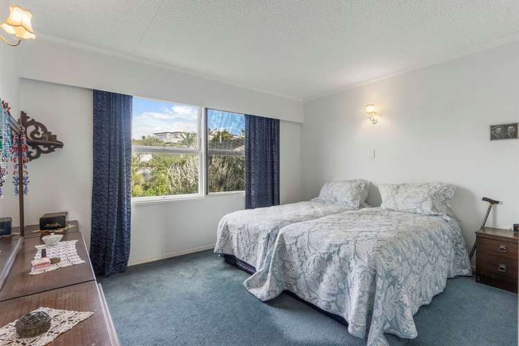 1/4 Elizabeth Place Mairangi Bay_19