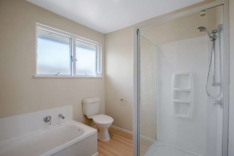 4 Whelan Place Hei Hei_12