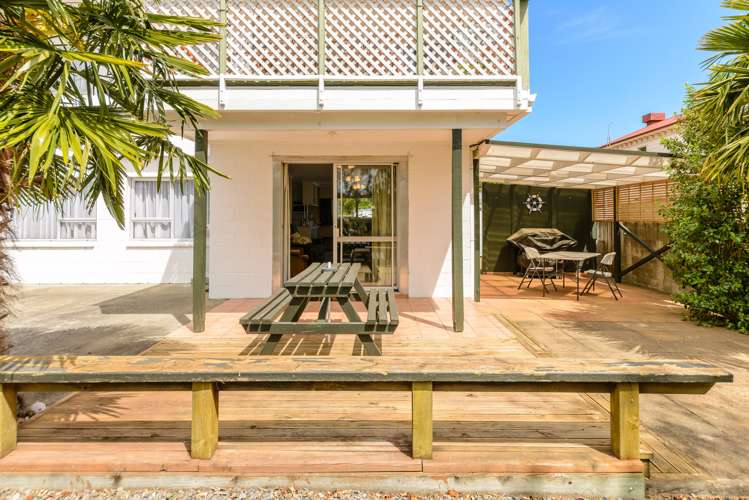 3c Taranaki Street Picton_16