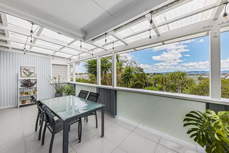 1 Maryland Street Point Chevalier_11
