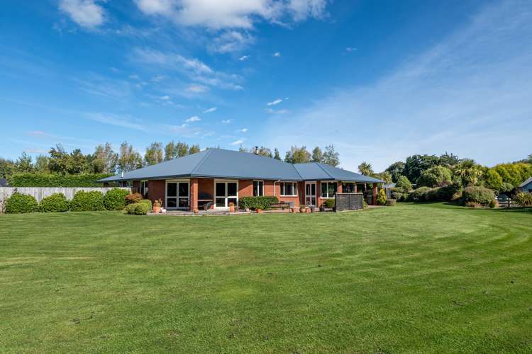 1 Spence Avenue Otatara_36