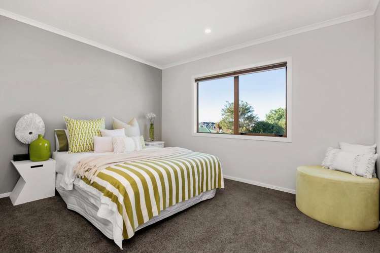 2/10 Gazeley Avenue Silverdale_12