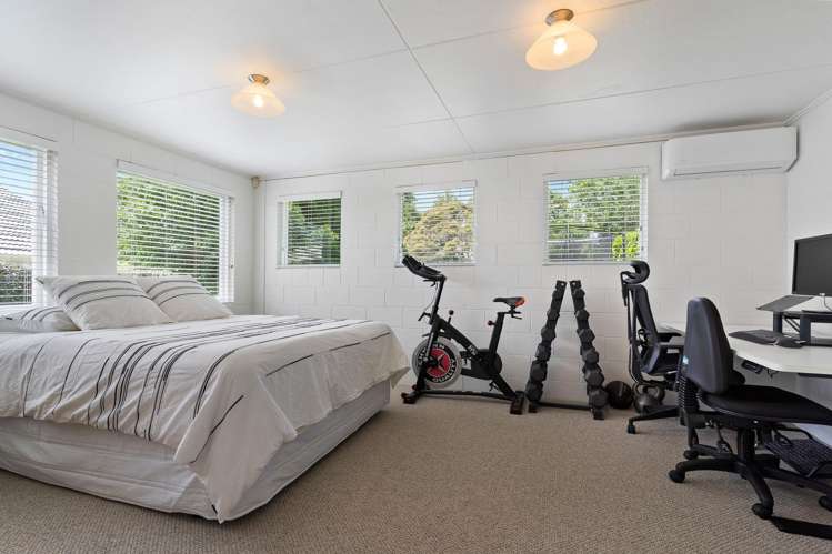 31 McDowell Crescent Hillcrest_11