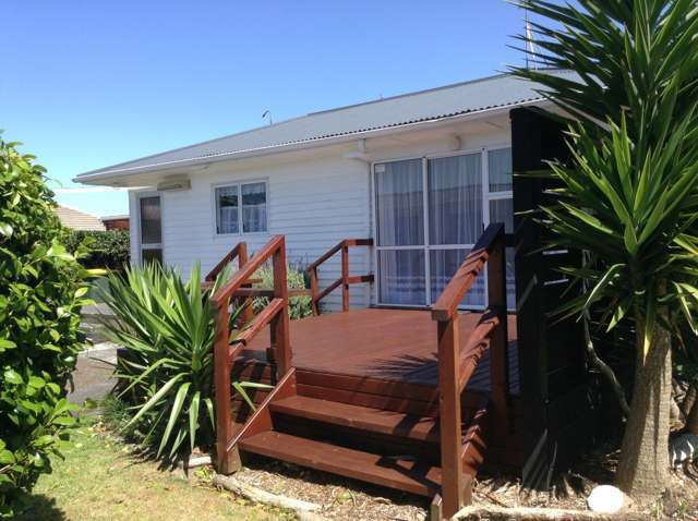 22 Totara Road Te Atatu Peninsula_1