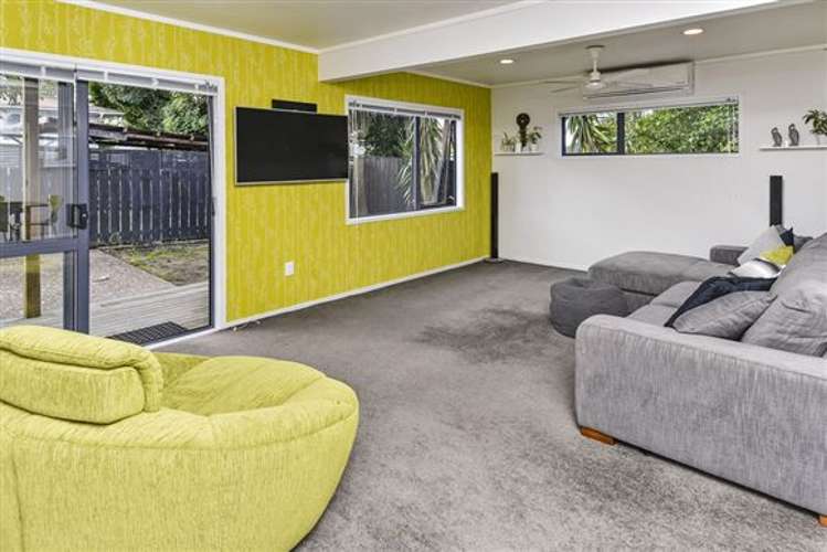 1/13 Bedford Street Te Atatu South_8