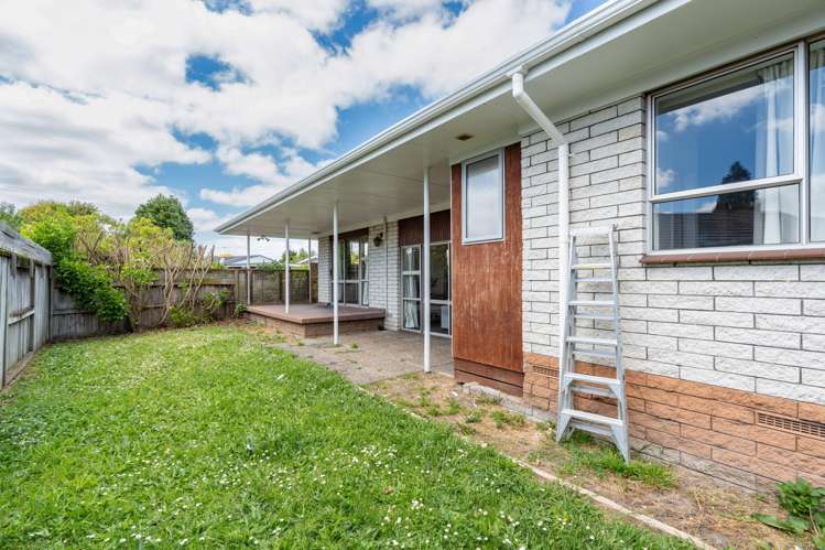 69 Tramway Road Enderley_18