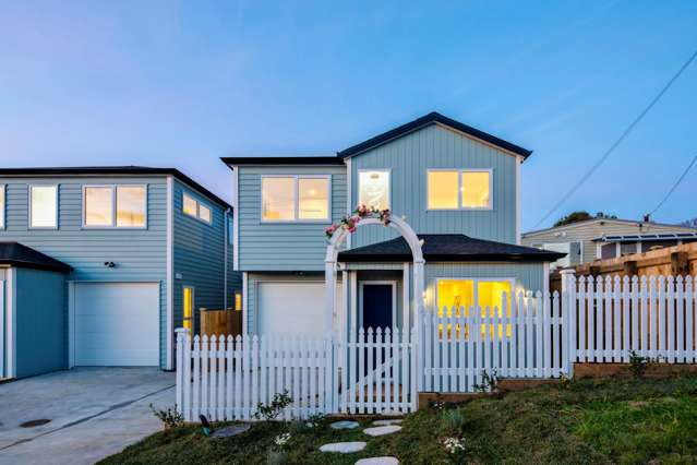 Brand-New, Extra light and outdoor living!