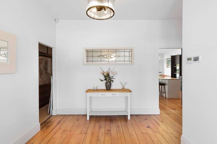 13 Volcanic Street Mount Eden_13