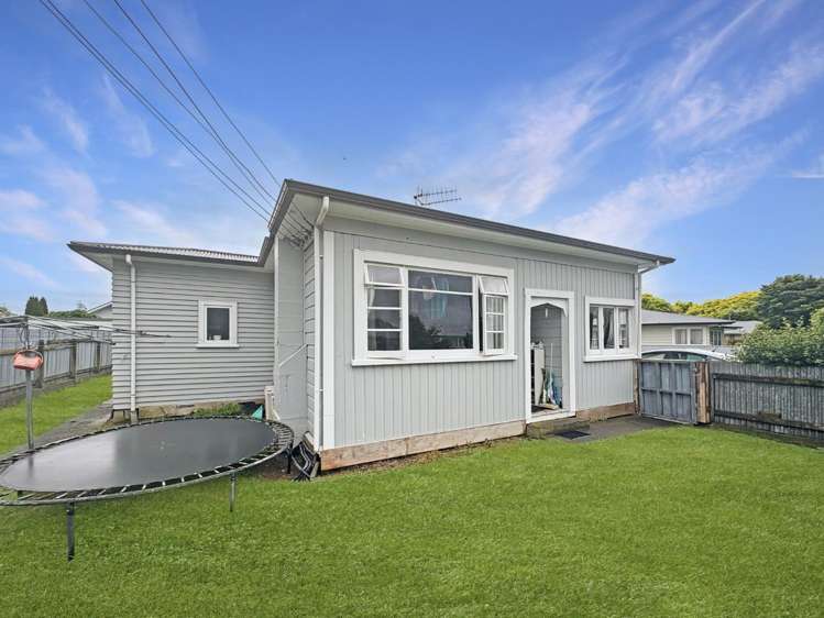 1/6 Roosevelt Street 10516_9