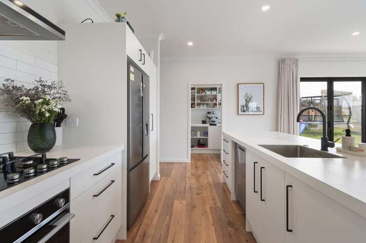 18 Atlantic Drive Fitzherbert_10