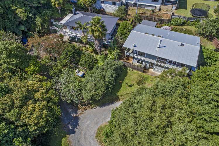 127 Riverside Drive Parahaki_26