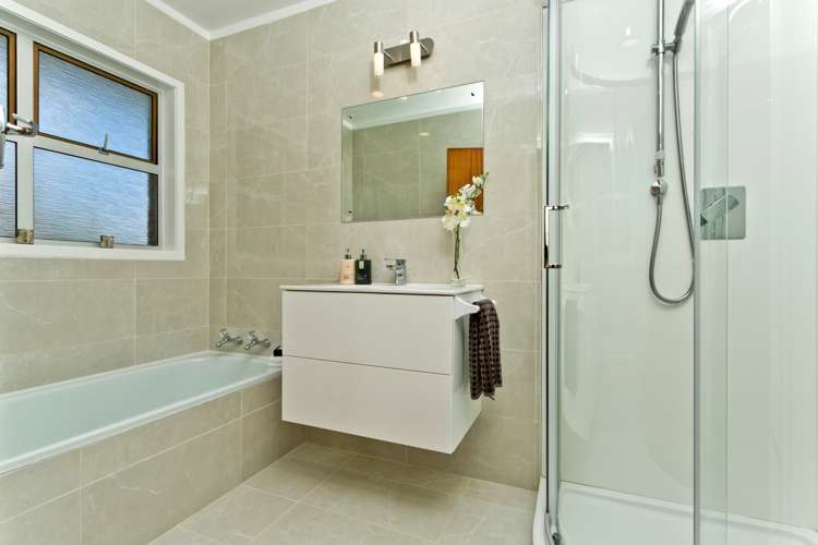 2/102 Eversleigh Road Belmont_13