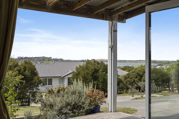 8 Daphne Place Mangawhai_16