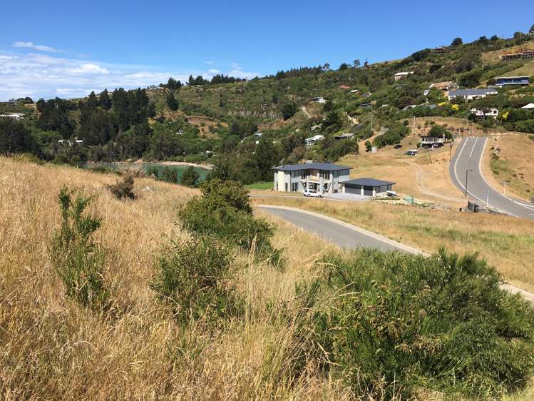 4 Kaioruru Lane Charteris Bay_8