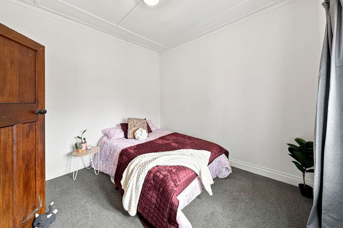 77 Cornfoot Street_5