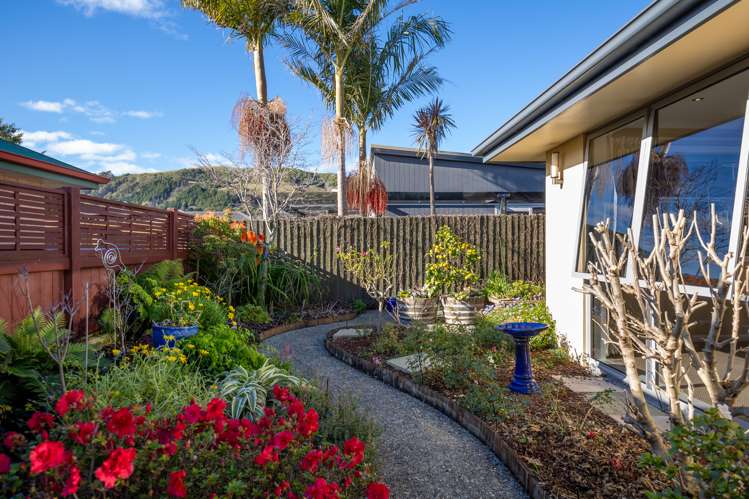 3 Cambria Gardens The Wood_20