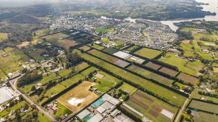 230 Riverhead Road Kumeu_19